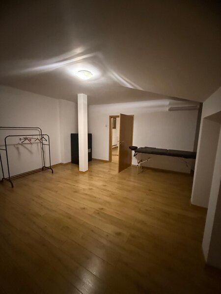 Str Armeneasca apartament deosebit
